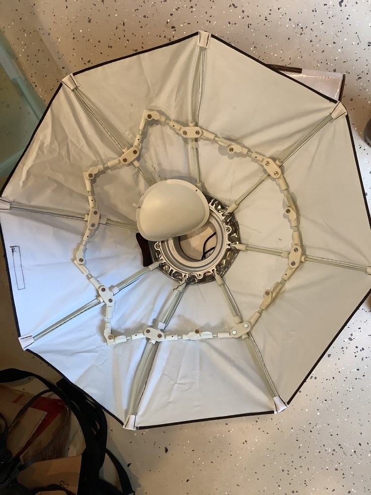 Phottix Folding Dish 28” White