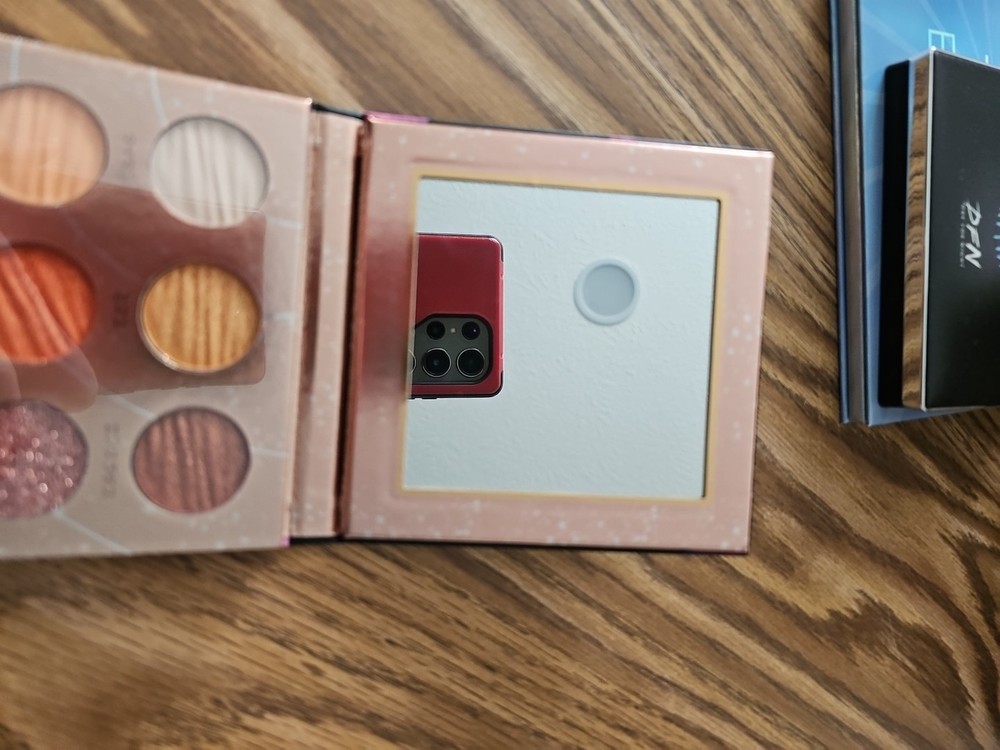 OFJ ONE BOX FOR PERFECT MAKEUP