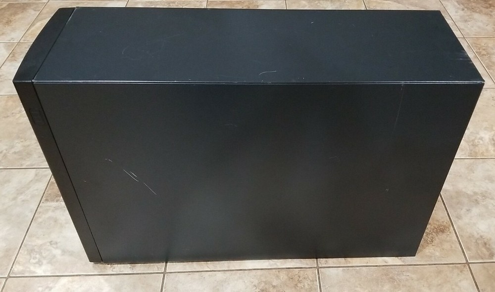 Gateway 980 Empty Barebones Server Chassis with Front Faceplate Bezel & Key *610