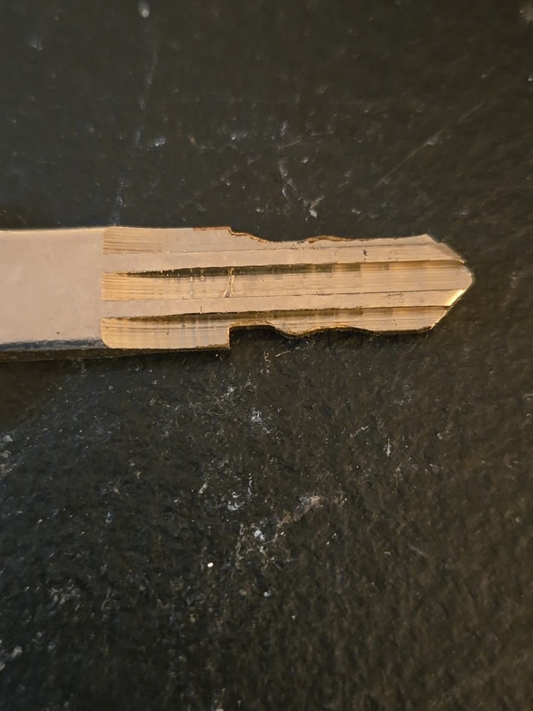 GREENWALD SENTINEL KEY CODED G1528 (3D5)
