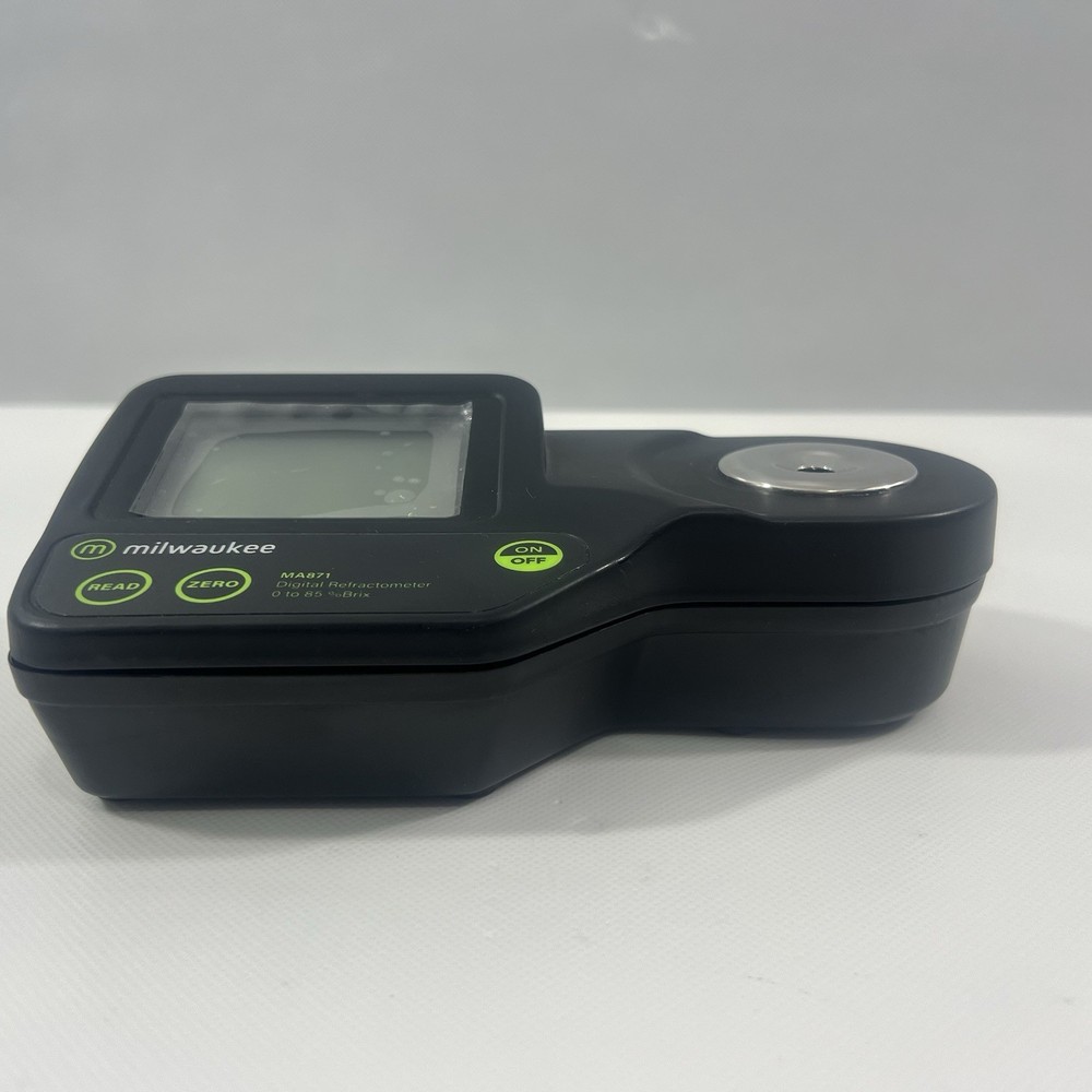 Milwaukee MA871 0-85% Digital Refractometer Meter