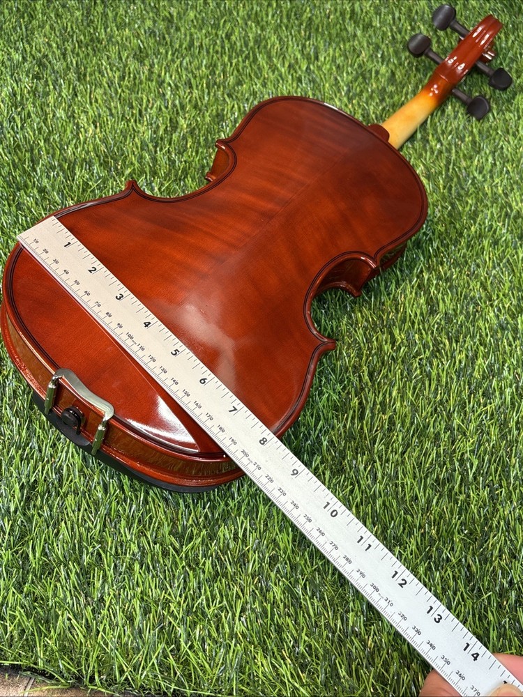 Unbranded 4/4 Violin w/ Case & D’Addario Prelude Strings – Missing 1 String