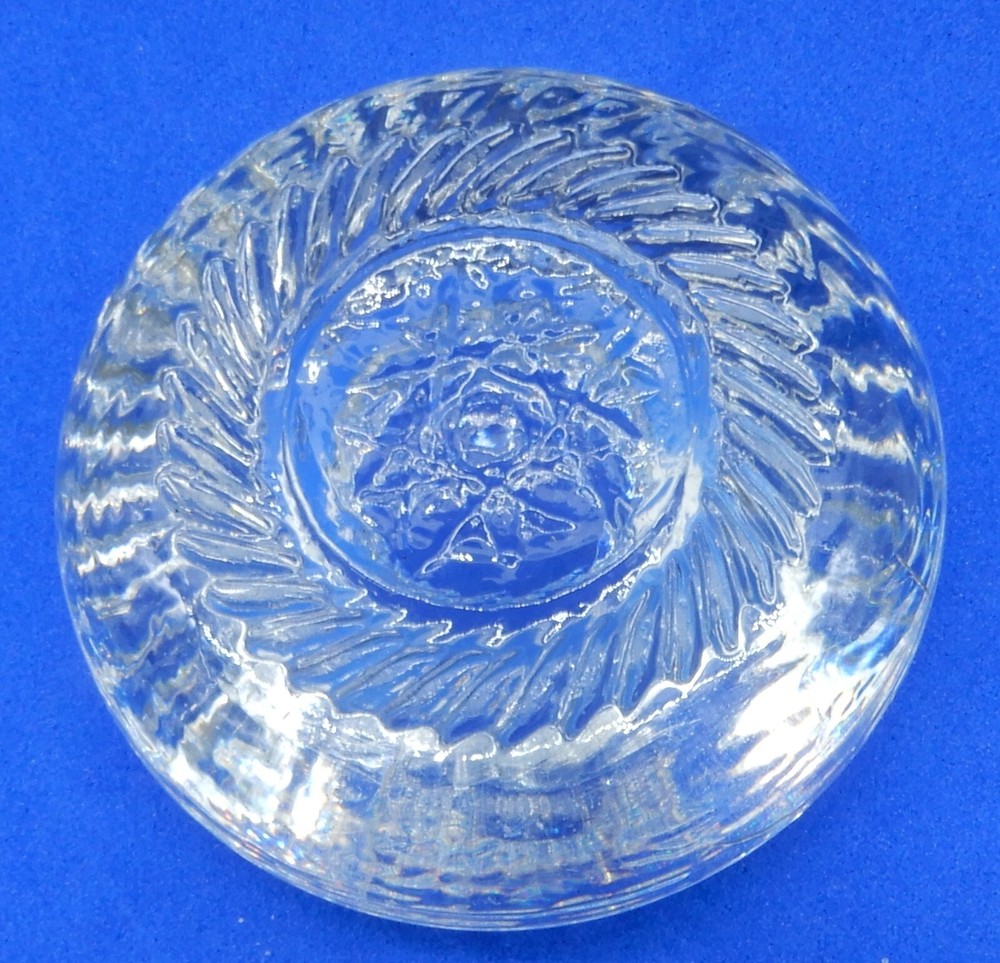 Clear Crystal Round Open Salt Dip Cellar Star Base