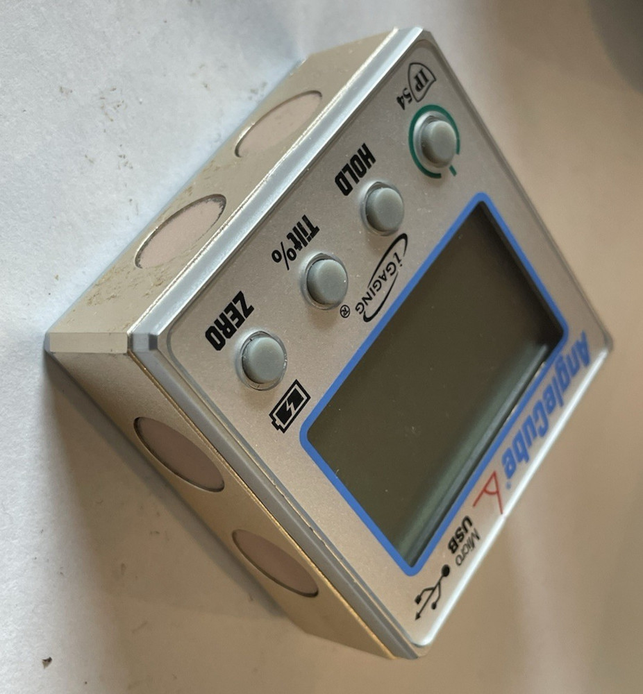 iGaging Angle Cube Digital Magnetic Protractor Gauge Level Guide Tool w/Case