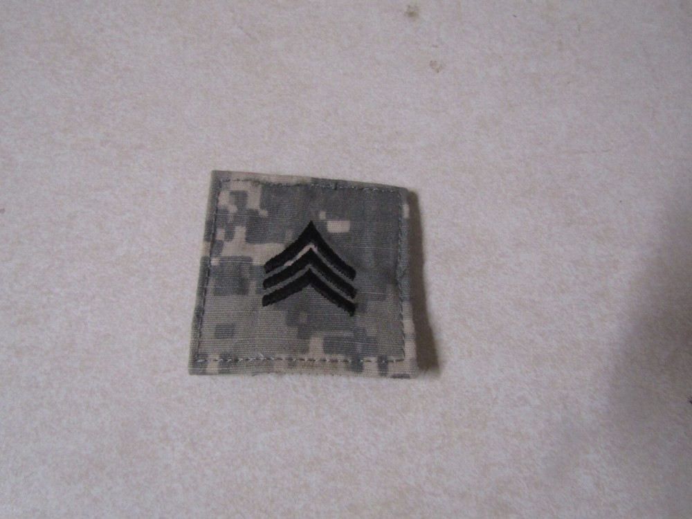 MILITARY PATCH ACU HOOK & LOOP US ARMY RANK SERGEANT E-5