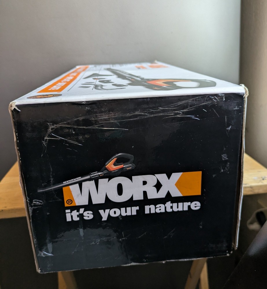 WORX WG545.1 20V Max Lithium multi-purpuse sweeper
