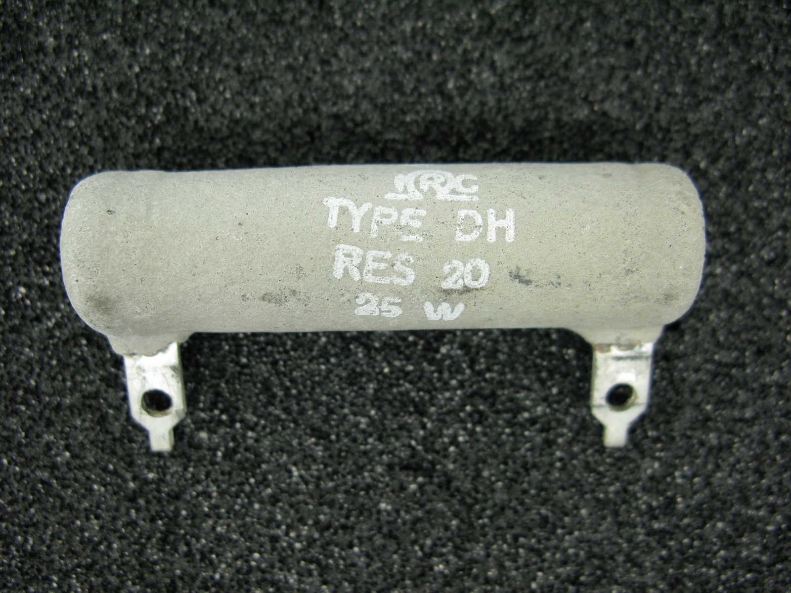 IRC 20 Ohm 25 Watt Type DH WIREWOUND RESISTOR