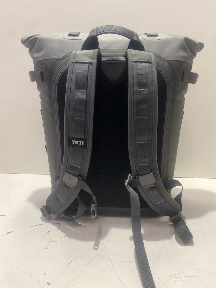 YETI BACKPACK (P22017456)