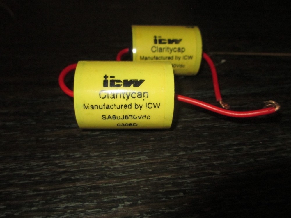 two ClarityCap SA capacitors, 6uF