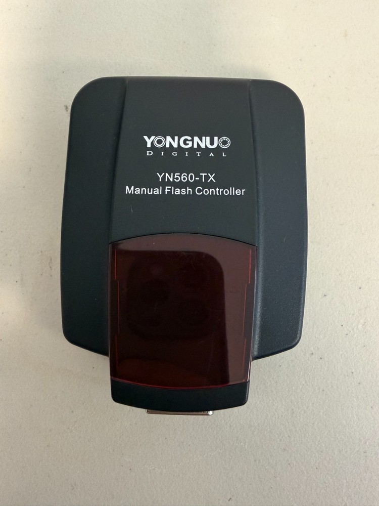 YONGNUO Speedlite  YN560-TX