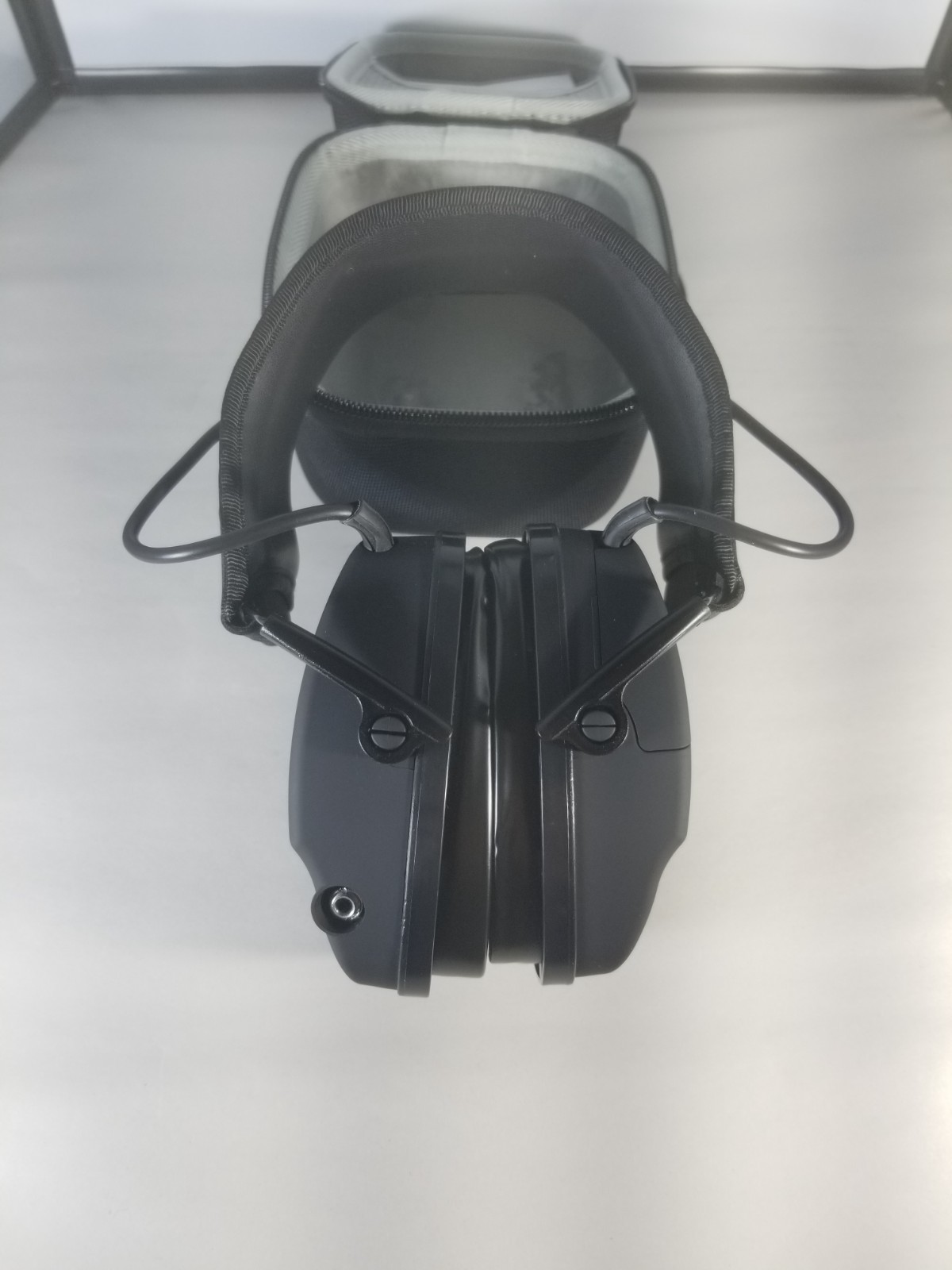 Shellshock Protection Exo Pro Electronic Earmuff w/ Shockproof Hard Case