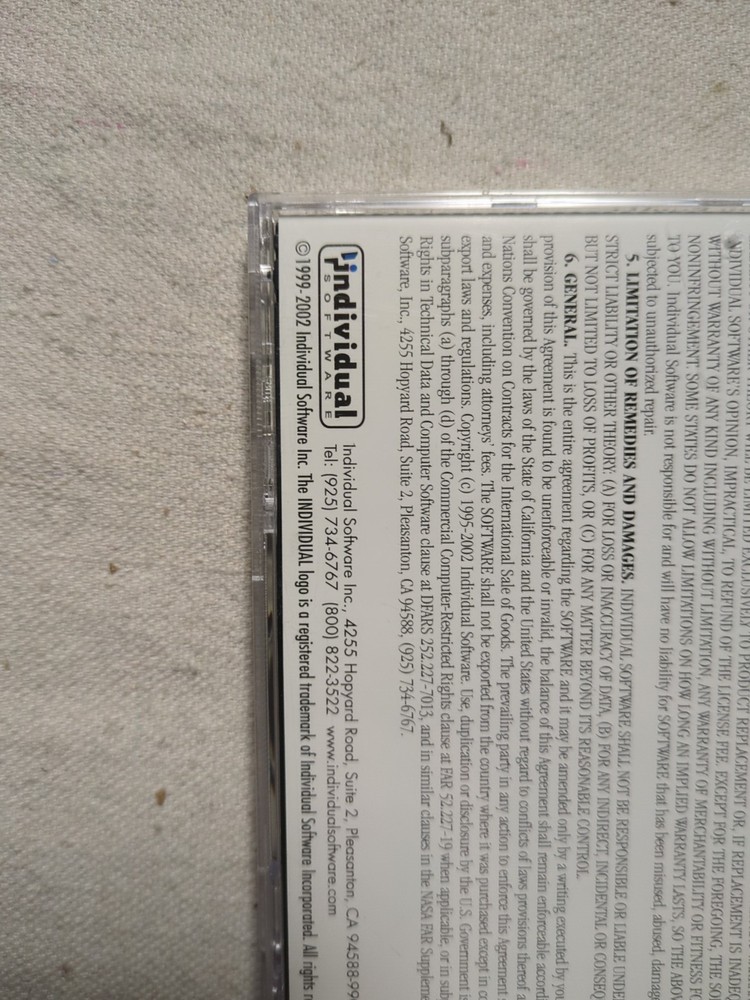 Typing Instructor Deluxe.( 2002 Individual Software).