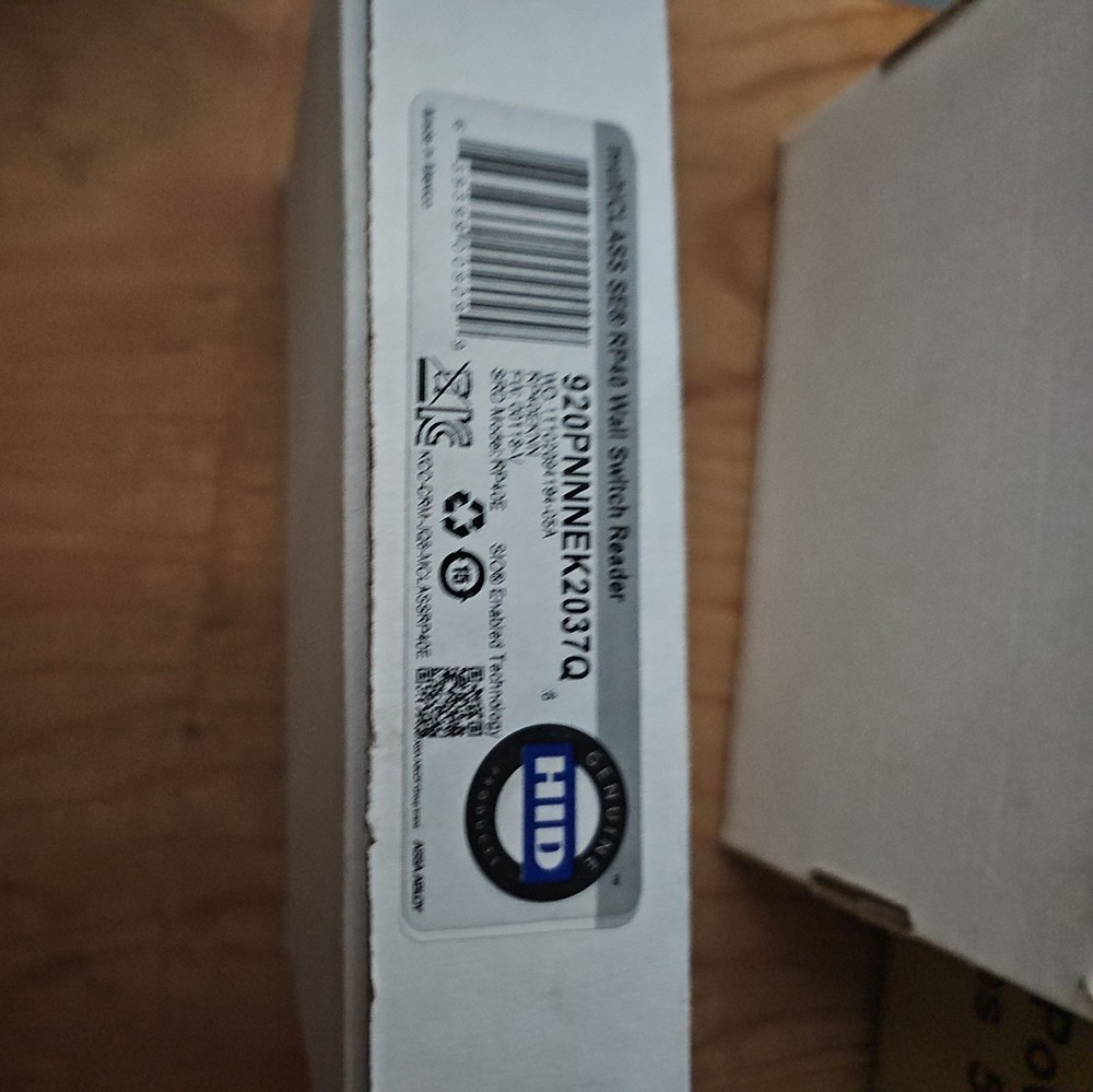HID MultiClass SE RP40 Wall Switch Reader #93