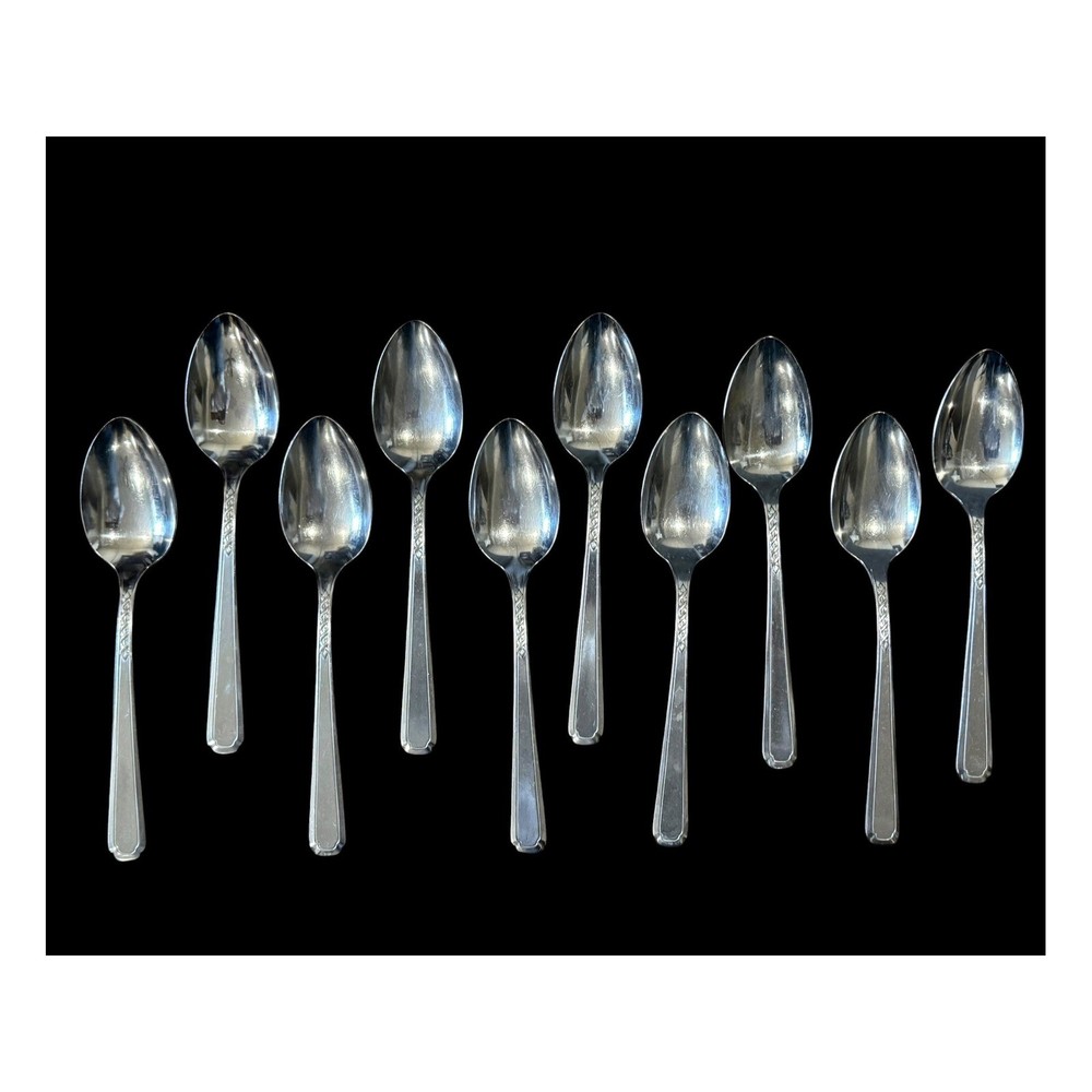 Oneida Flight Criss Cross Stainless Flatware Set 52 Pc Fork Spoon Knife Lot