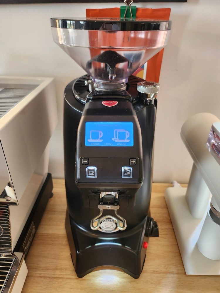 Coffee Grinder  Eureka Zenith 65