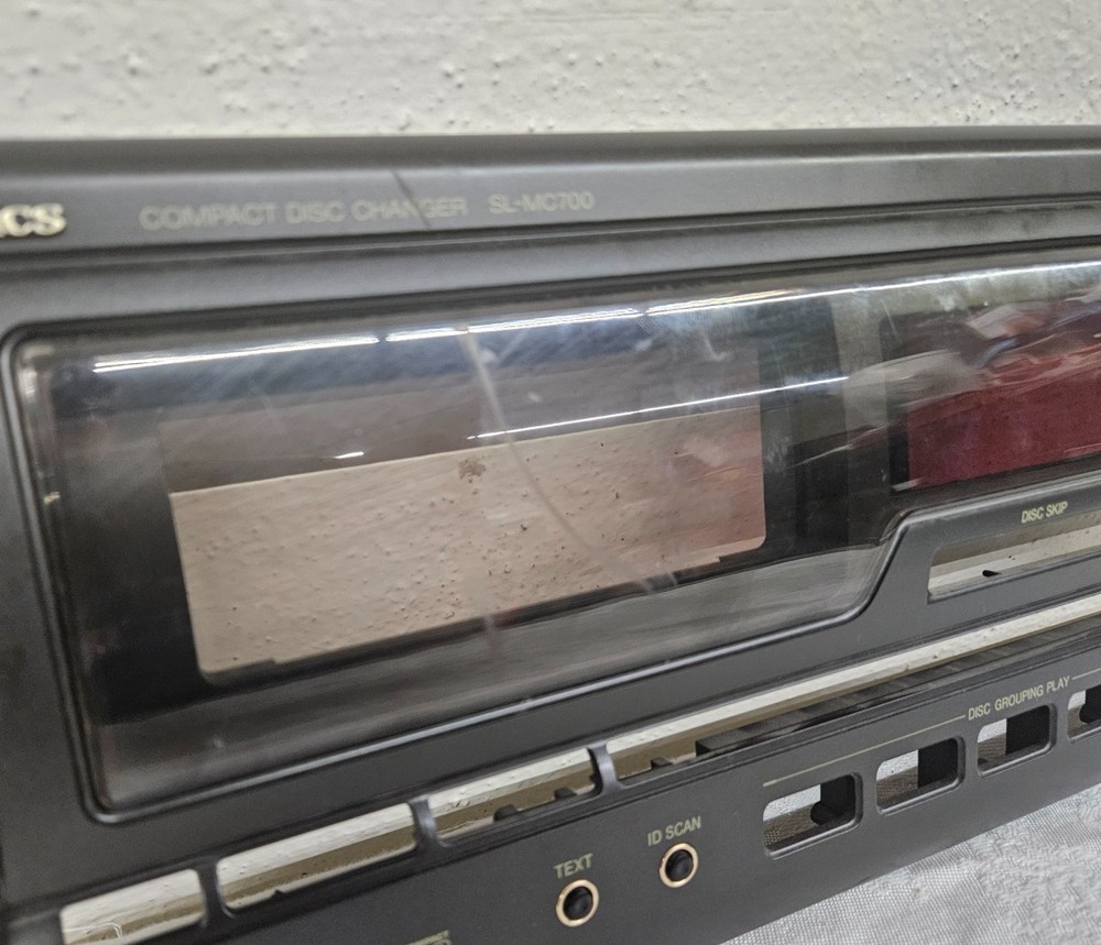 TECHNICS SL-MC700 CD Player FACEPLATE w Some Scratching