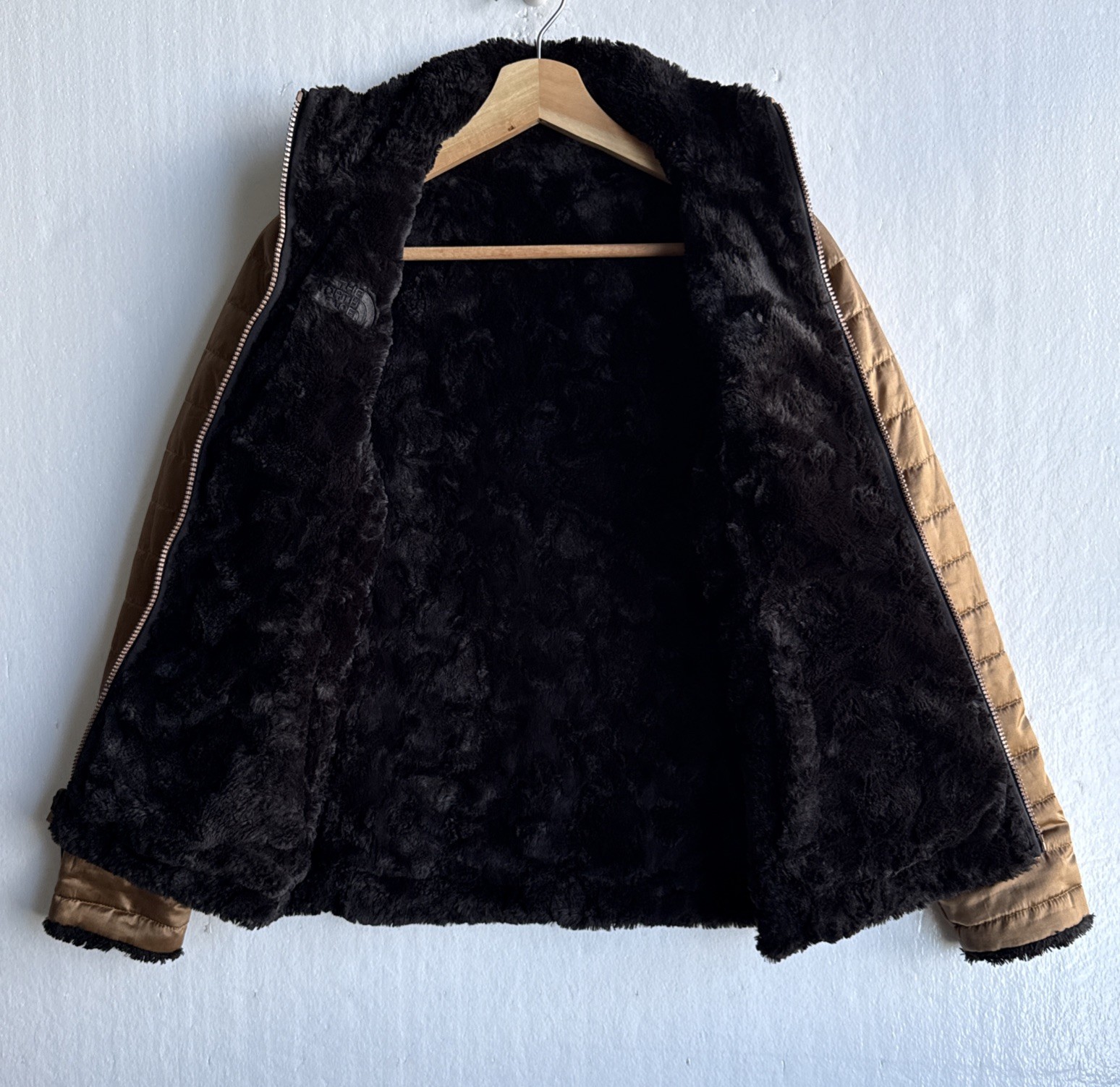 The North Face Girls Reversible Puffer Jacket Gold-Black Fleece Size Large 14/16