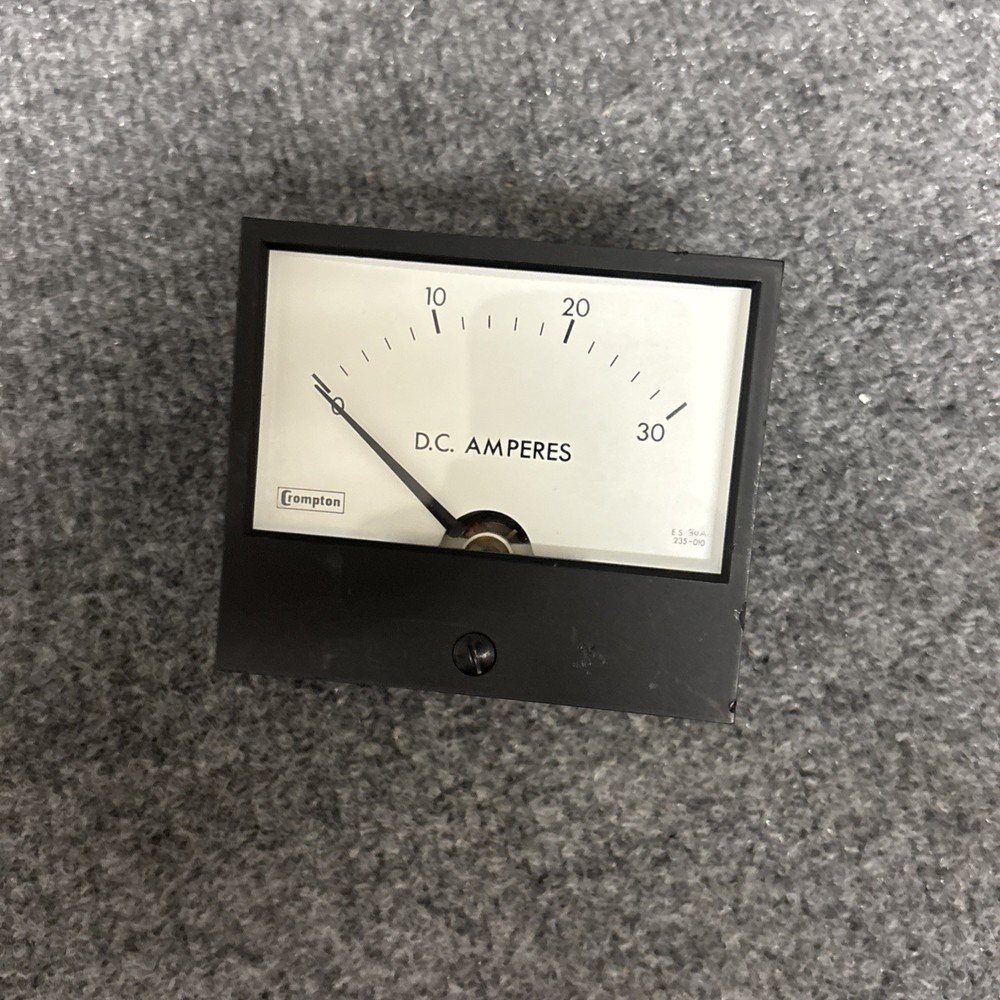 Crompton 233-01 0-30 DC Amperes Meter Used