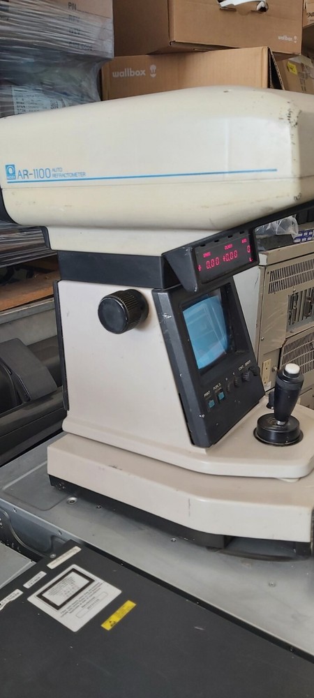 NIDEK AR-1100 Refractometer Make Offers! UPS Shipping!
