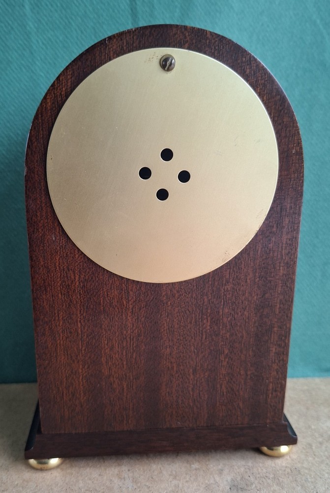Small Dome Desk/Mantel Clock - Battery Quartz