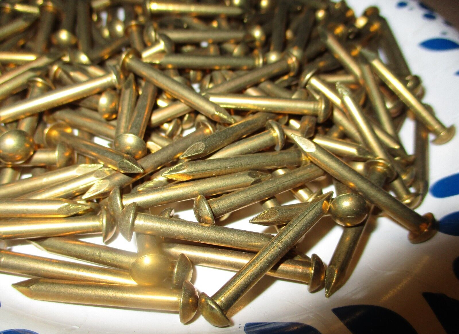 40-VINTAGE 1 1/8" X #10, SOLID BRASS ESCUTCHEON PINS NAILS, BIG ROUND DOME HEADS