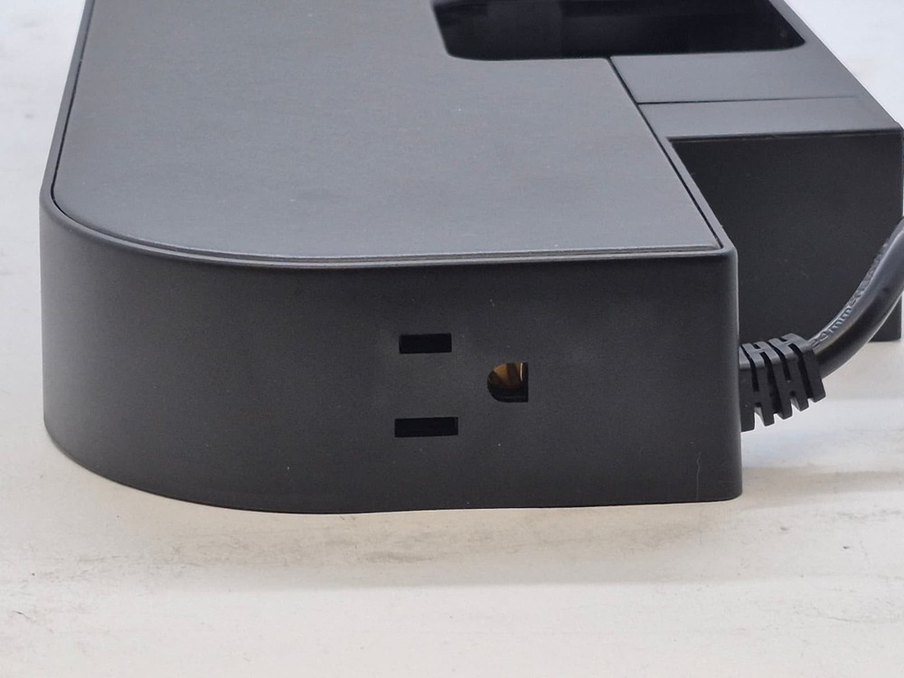 Clear Space Design Smart Power Docking Station