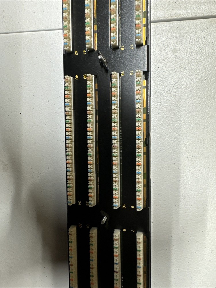 ortronics patch panel 48 port cat 5 OR-85104479