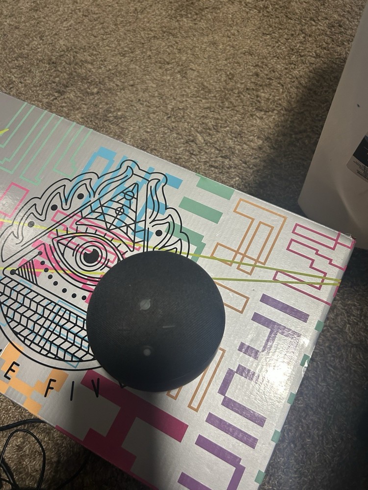 Amazon Echo Dot (4th Generation) Black Smart Speaker Alexa Voice Search