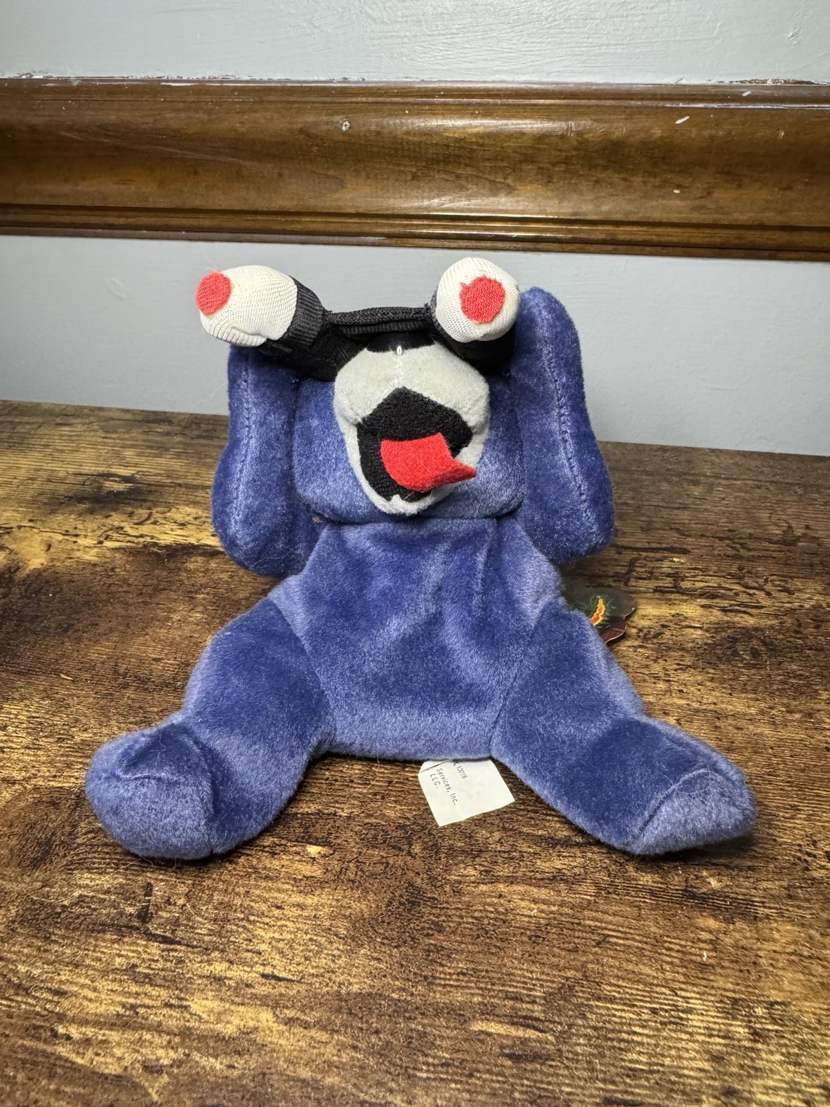 Idea Factory 1998 Meanies Series 2 Peeping Tom Cat Bean Bag Plush