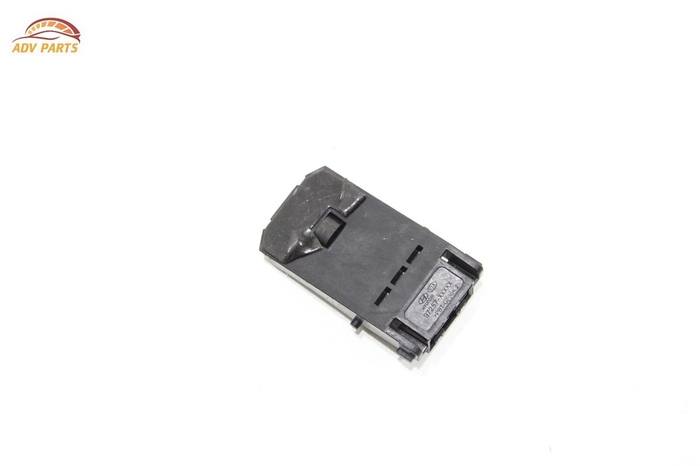 KIA EV6 WINDSHIELD HUMIDITY TEMP TEMPERATURE SENSOR OEM 2022 - 2024