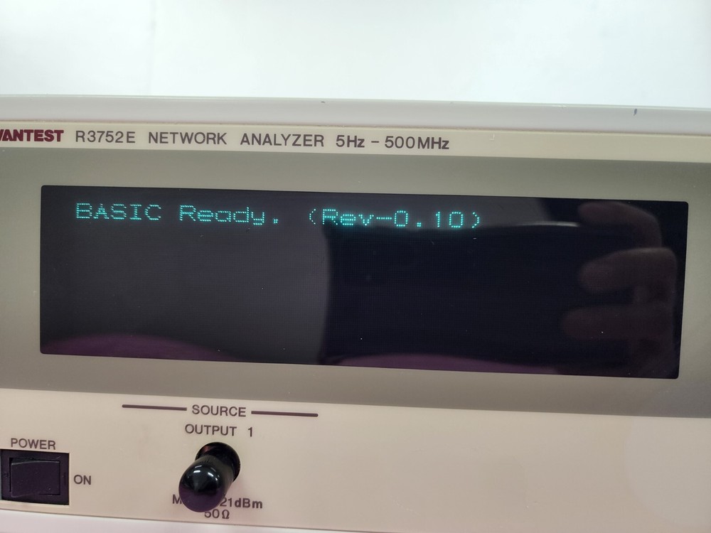 ADVANTEST R3752E Network Analyzer 5 Hz to 500 MHz, Output 1, Input A(Receiver)