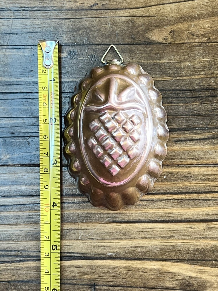 VTG Pineapple Copper Mold Kitchen Rustic Home Decor Hanging 4”