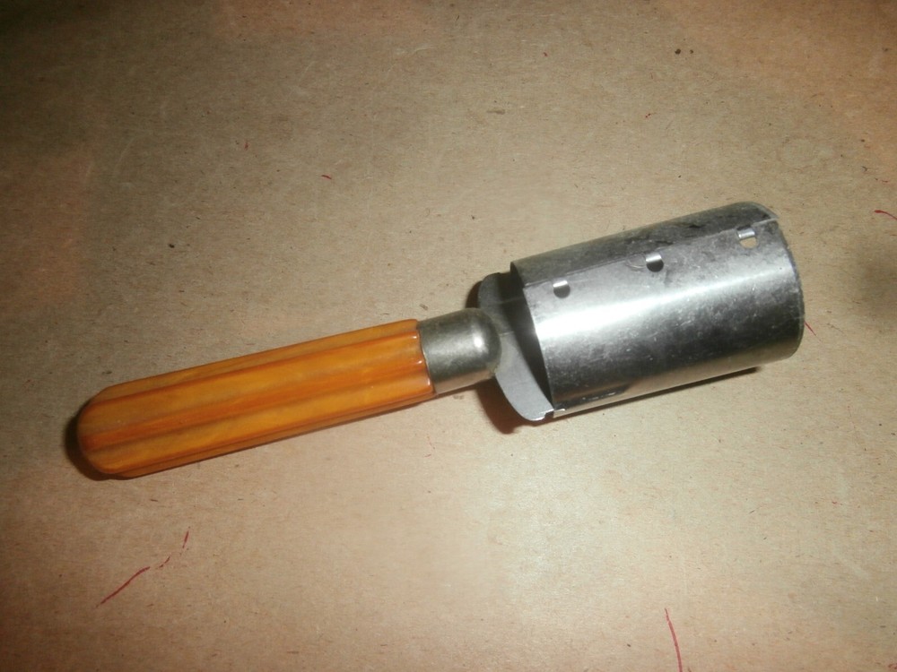 Vintage Bakelite Butterscotch Ribbed Handle Wizard Corer Cutter Kitchen Tool