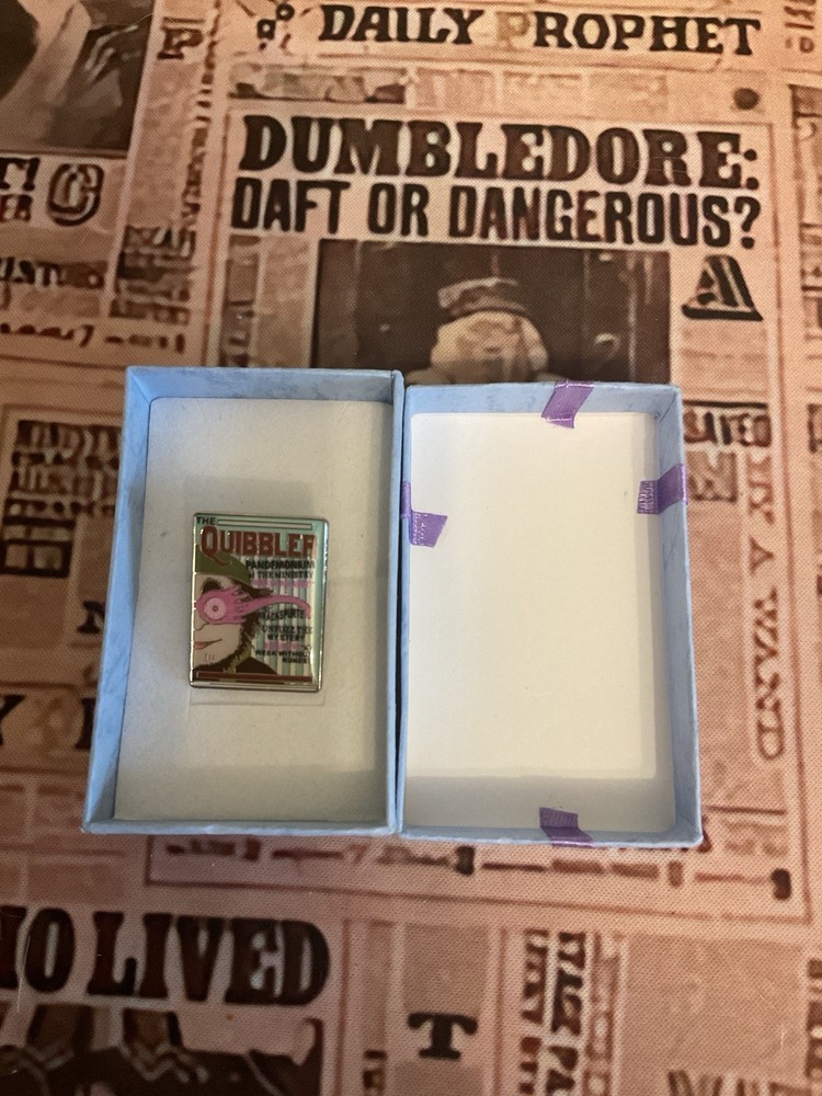 Harry Potter Quibbler Pin