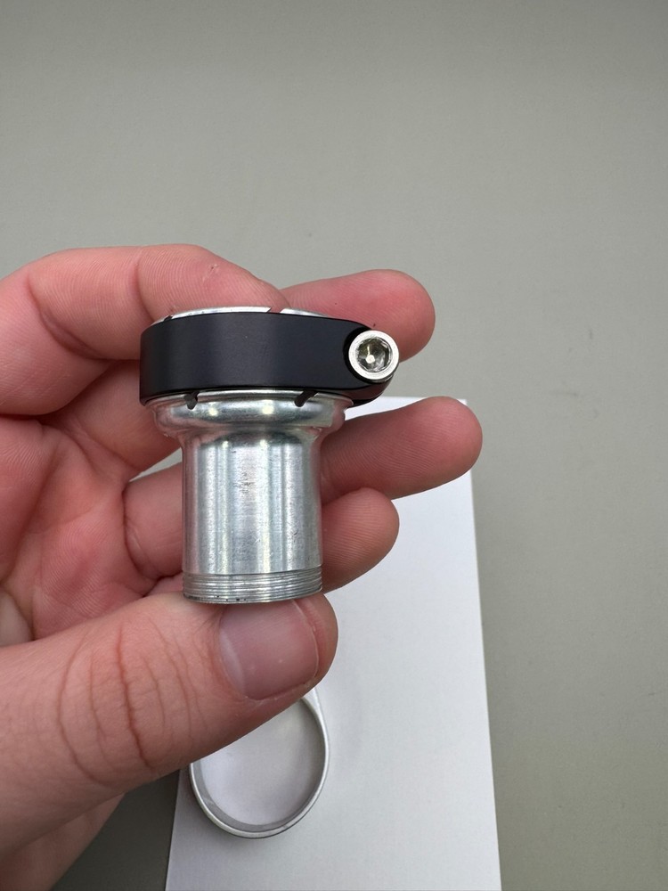 CCM PB Impulse Clamping Feedneck 2 x Collars-Silver