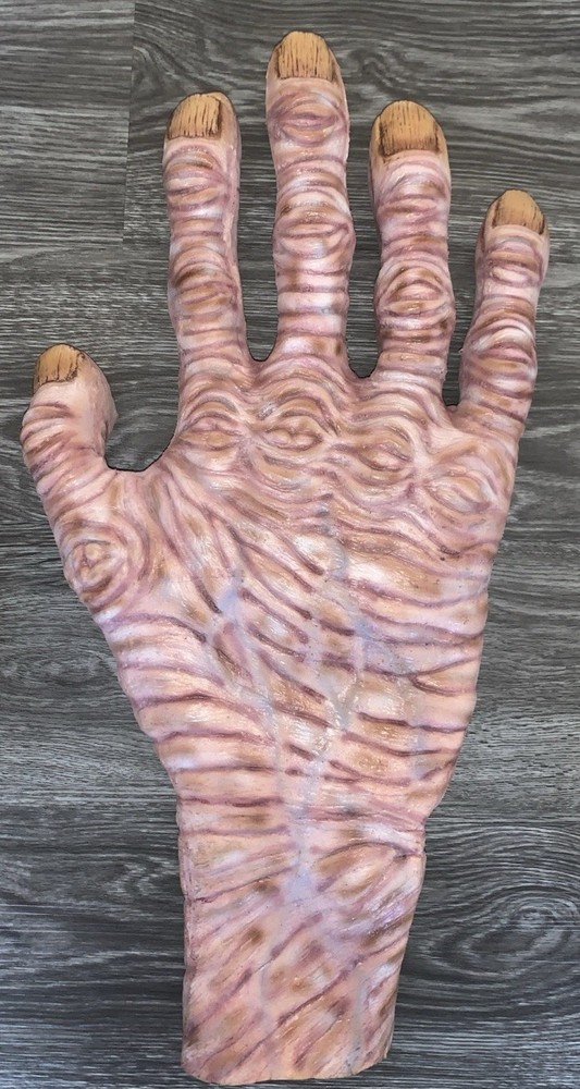 Cinema Secrets 2000 Halloween Hand