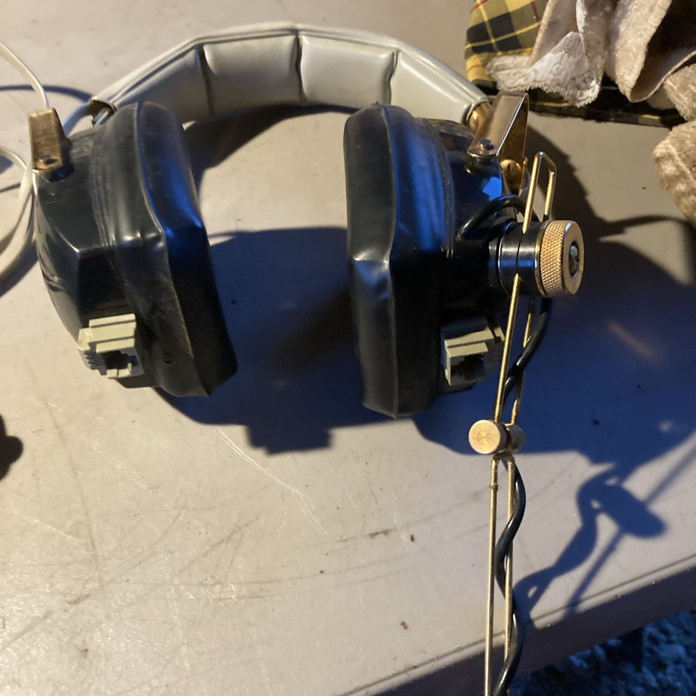 Vintage Audio Com Pilot Push Button Intercom Headphones Headset w MICROPHONE