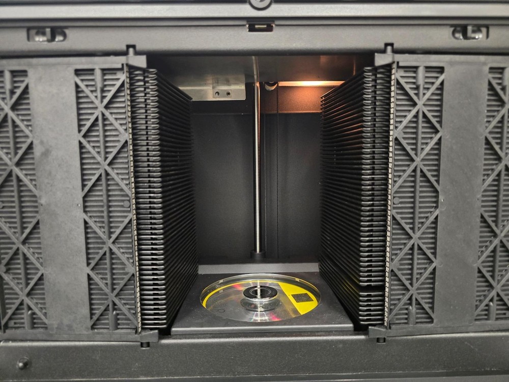 NSM CD 100 Disc Library System CD3101AC + CD3101 Untested Powers On