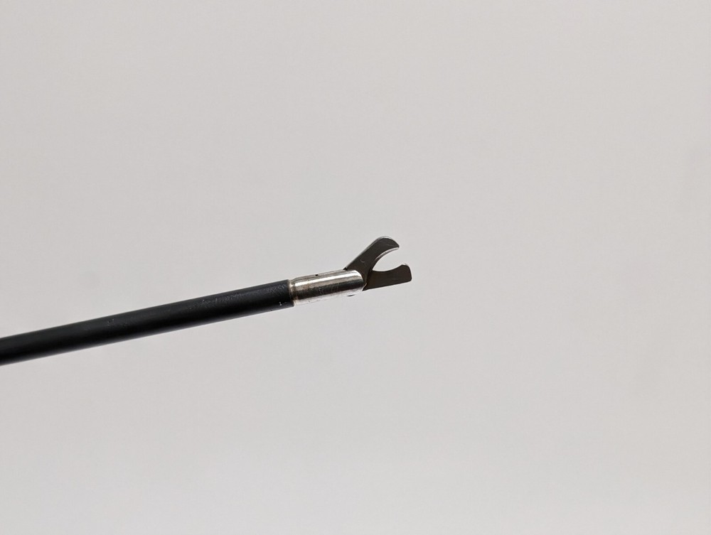 DYONICS 7208034 Forceps (USED).