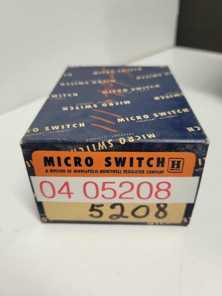 Micro Switch D-729 - YZE-2RQ2 - ONE UNIT