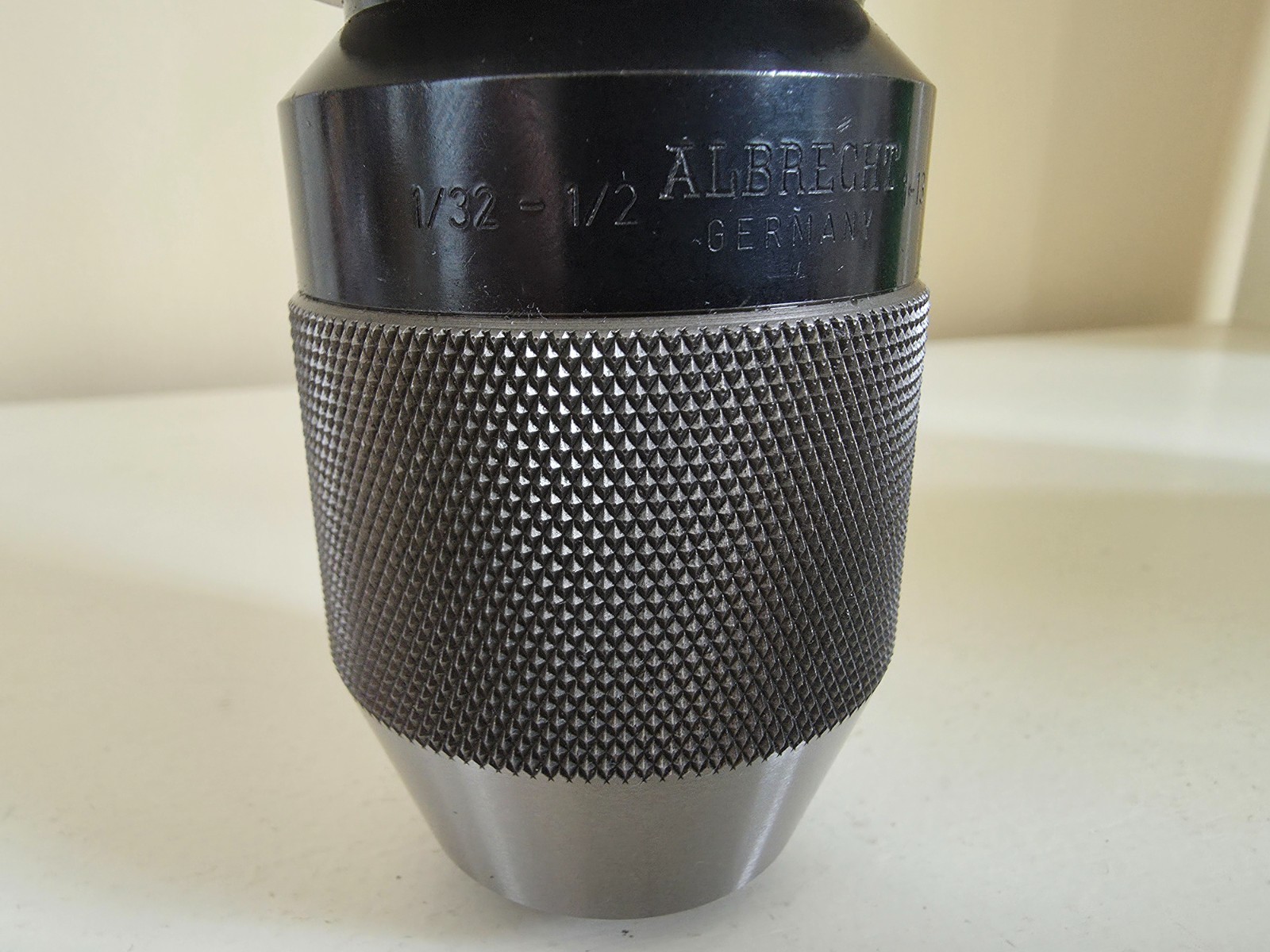 Albrecht Keyless Drill Chuck No. 73040, 1/32" - 1/2" with R8 Shank, Germany.