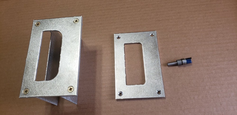 Door hinge template for 4 in hinge