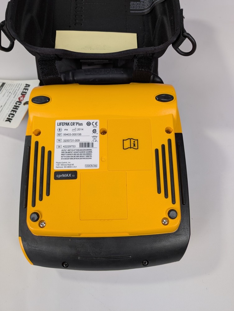 Physio Control Lifepak CR Plus With Case