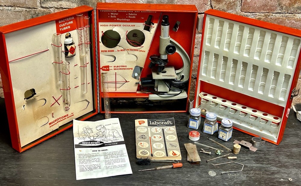 VINTAGE PORTER LABCRAFT EXPERIMENTAL LAB # 140 METAL CASE PYREX TUBES MICROSCOPE