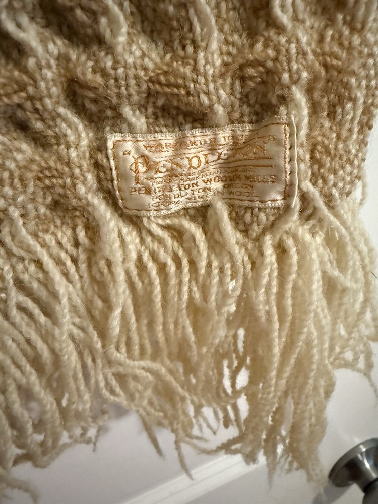 Pendleton Beige Waffle weave virgin wool Vintage Throw Blanket