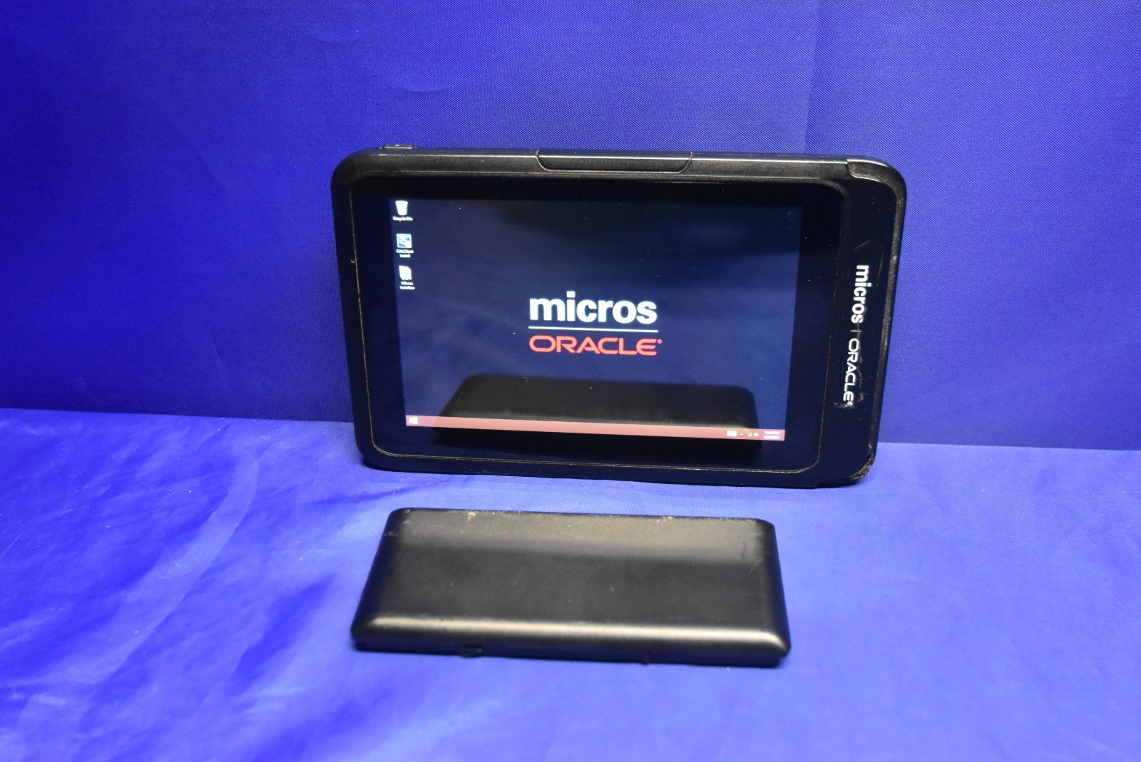 Oracle MICROS Tablet 720 W/ extra battery - good used condition