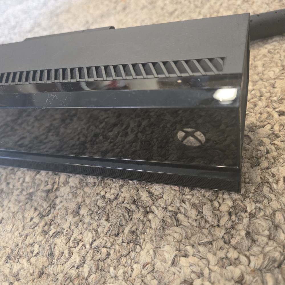 Microsoft Xbox One Model 1520 Kinect Motion Sensor Black Works!