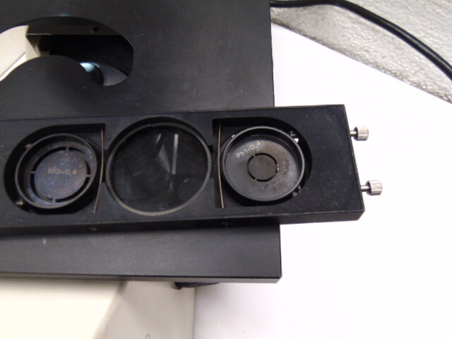 ZEISS AXIOVERT 25 INVERTED TRANSMITTED LIGHT MICROSCOPE W/ HAL. 6V / 30W LIGHT