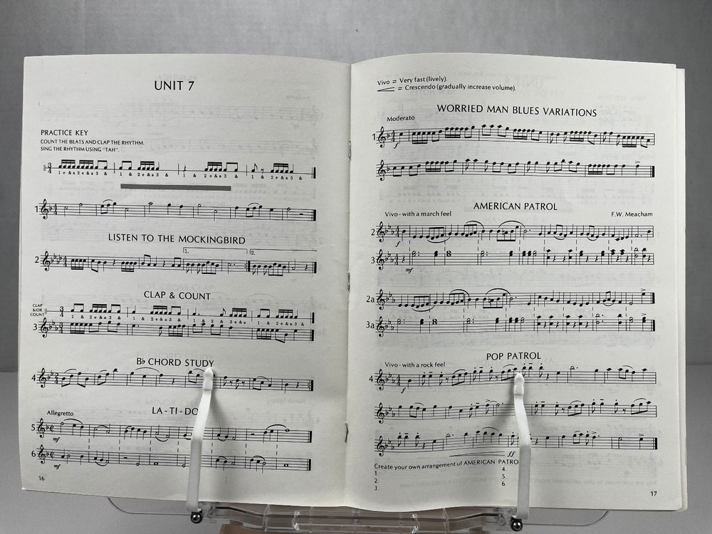 Oboe Alfred's Basic Band Method Book 2 Alfred Publishing