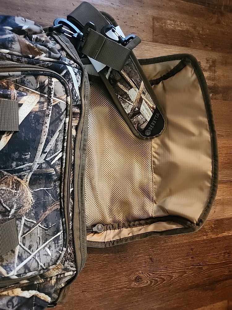Beretta Waterfowler Medium Blind Bag- RTMX-5